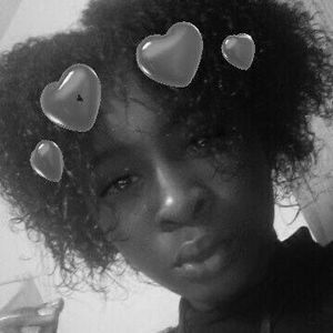 Meet your Posher, Jade